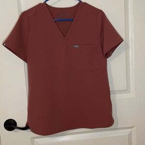 Figs Mauve color P O 2652, V-Neck Scrub Top
